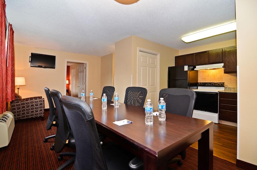 Mainstay Suites Knoxville Airport Alcoa Exteriör bild