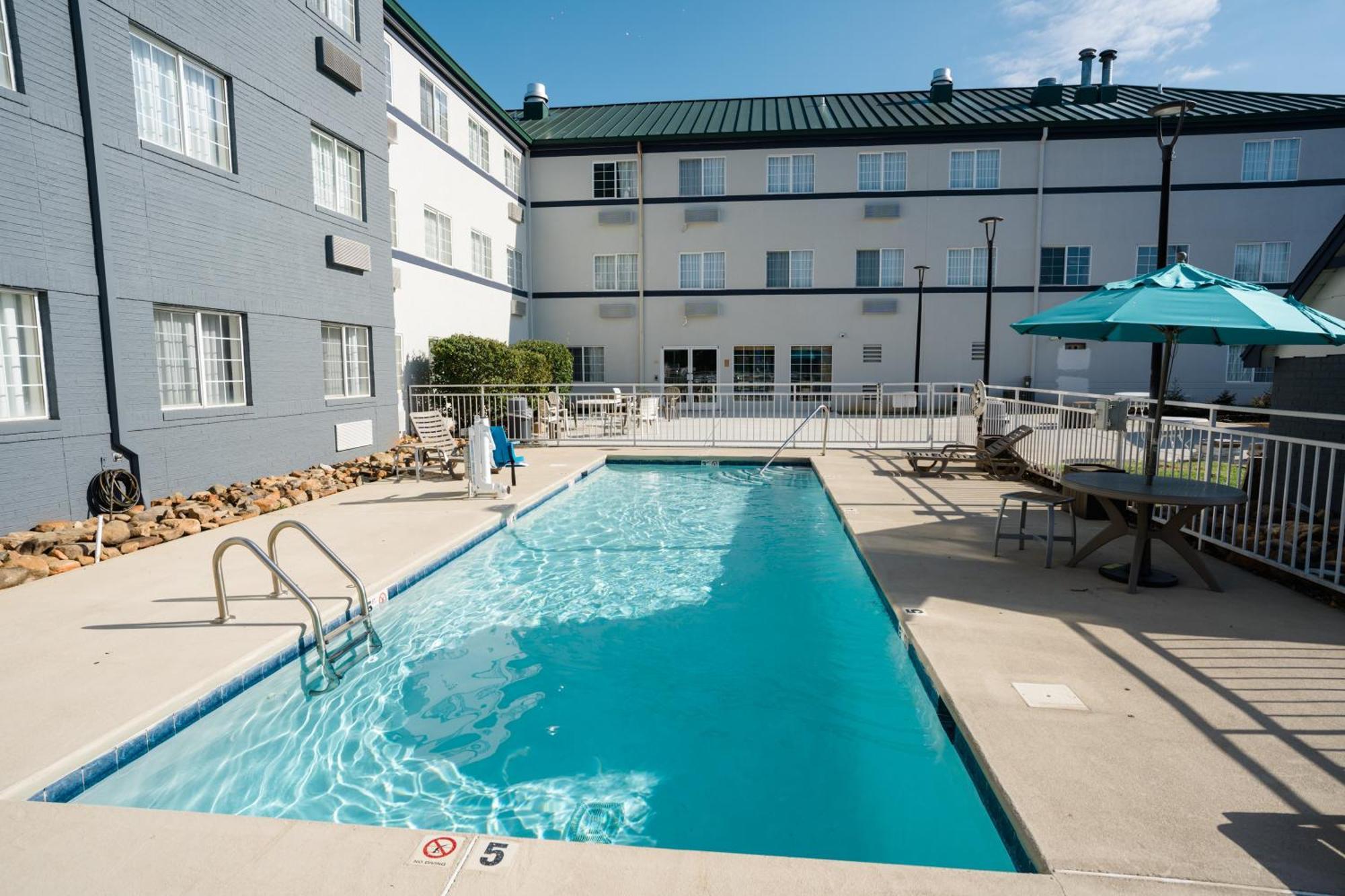 Mainstay Suites Knoxville Airport Alcoa Exteriör bild